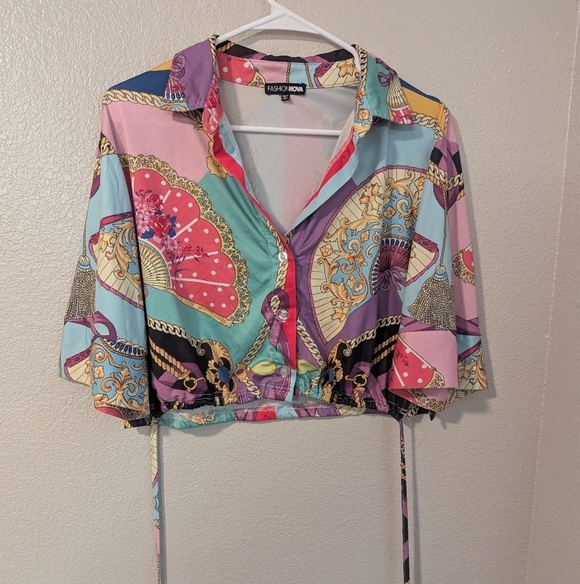 Fashion Nova,Colorful Patterned Crop Blouse, Size m - Picture 3 of 6